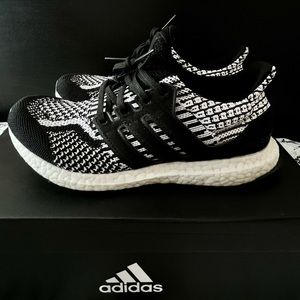 Adidas Women's Ultraboost 5.0 Running Shoes